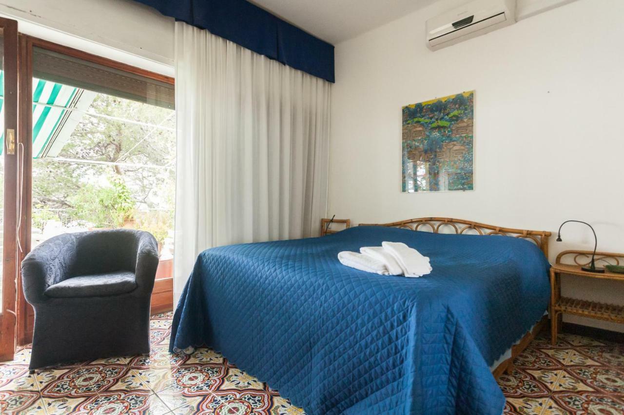 Stunning View Relax Tra Mare E Cielo Apartment Villa Solari Exterior foto