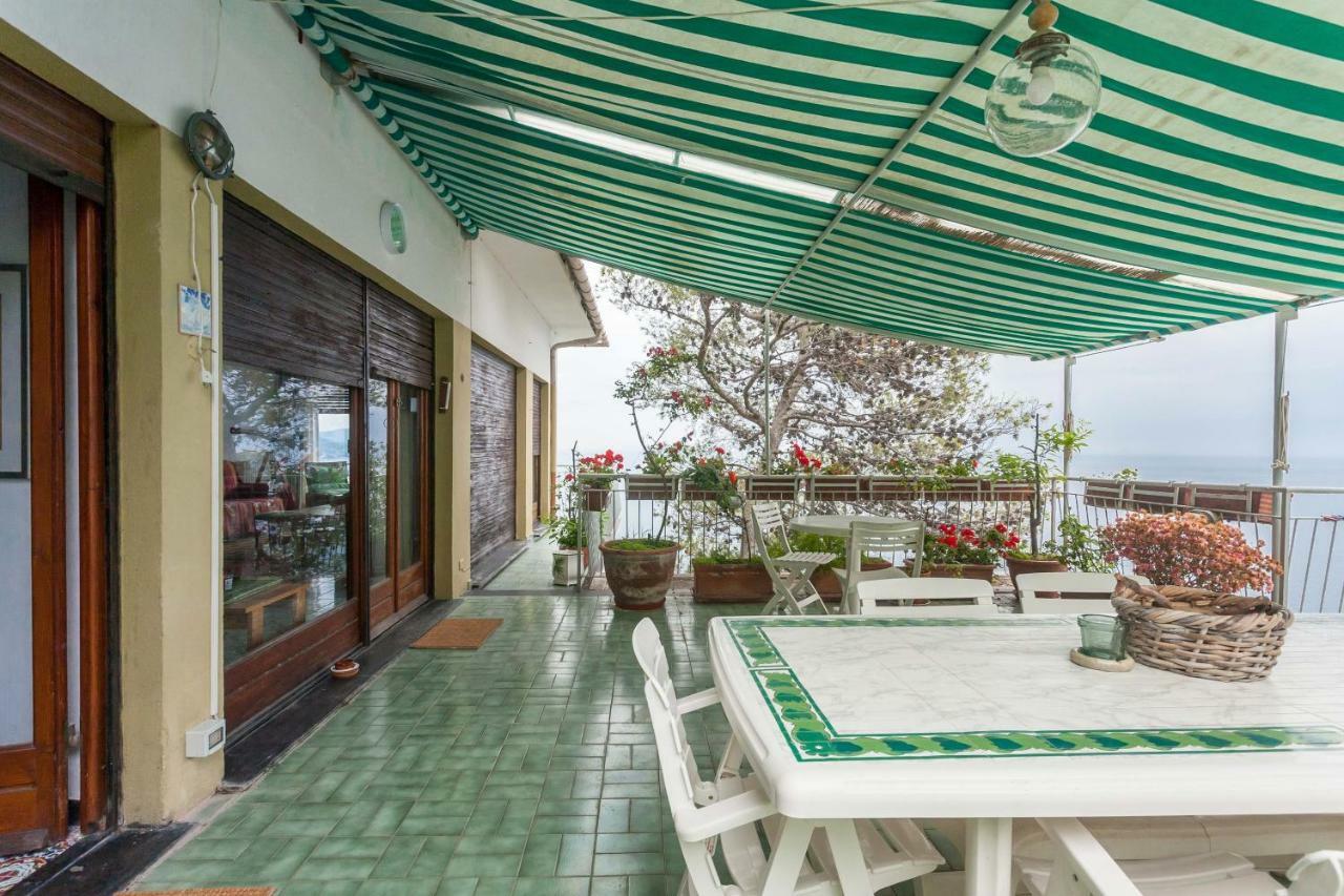Stunning View Relax Tra Mare E Cielo Apartment Villa Solari Exterior foto